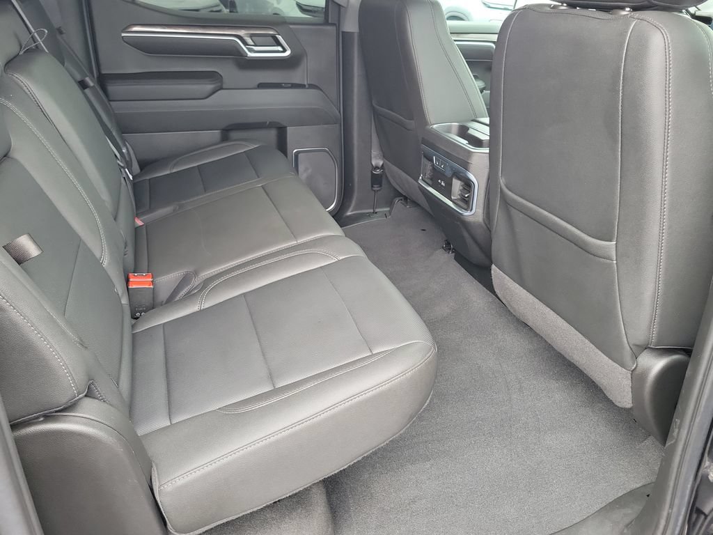Used 2022 Chevrolet Silverado 1500 LTZ w/ LTZ Convenience Package II AWD/4WD image 22