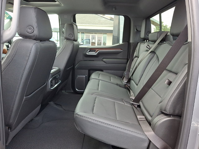 Certified 2023 GMC Sierra 1500 Denali w/ Technology Package AWD/4WD image 10