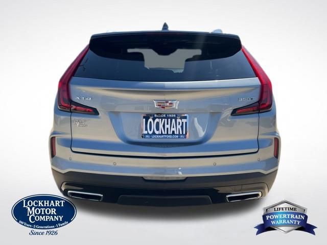 Used 2024 Cadillac XT4 Premium Luxury image 6