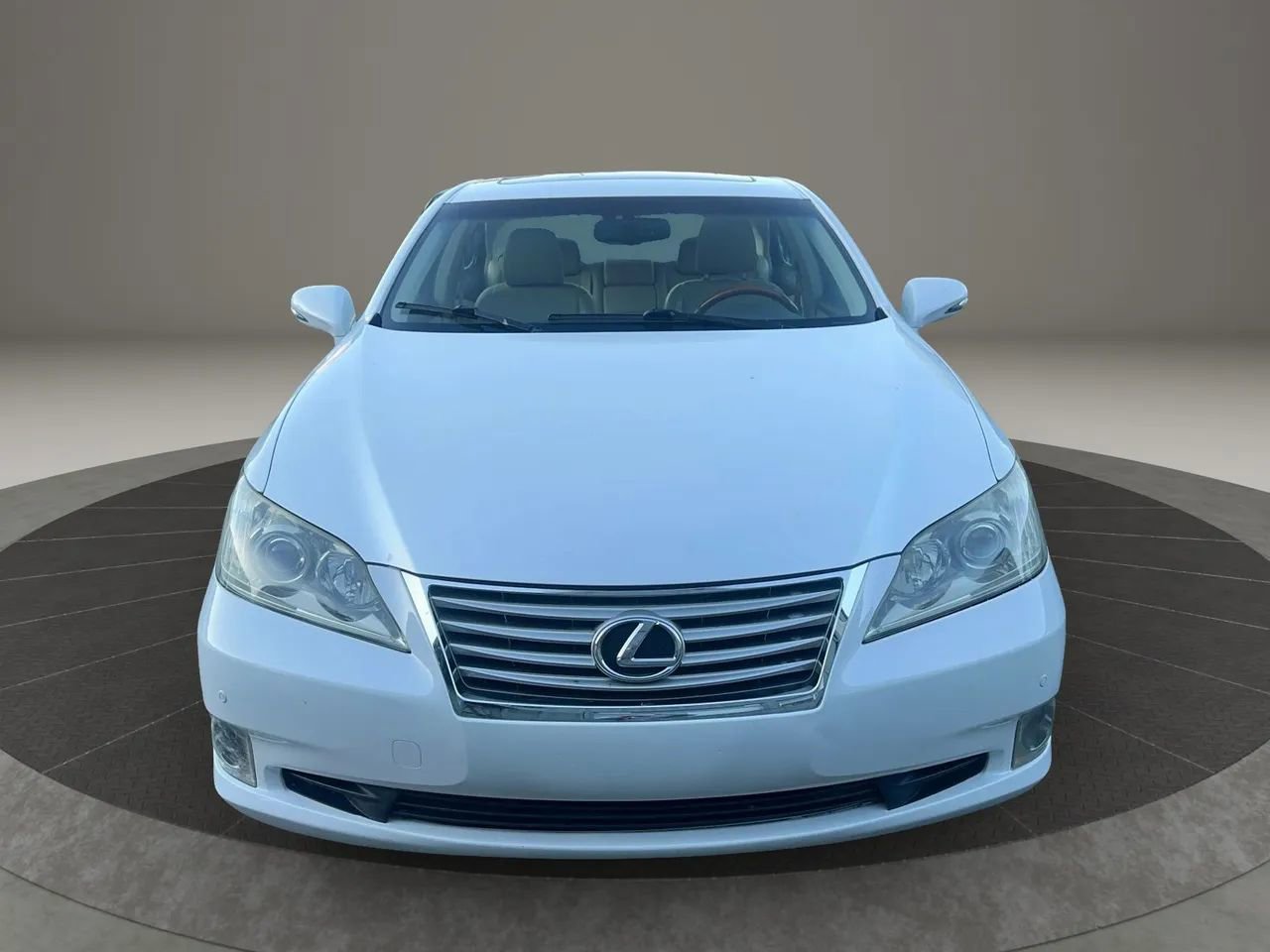 Used 2010 Lexus ES 350 image 2