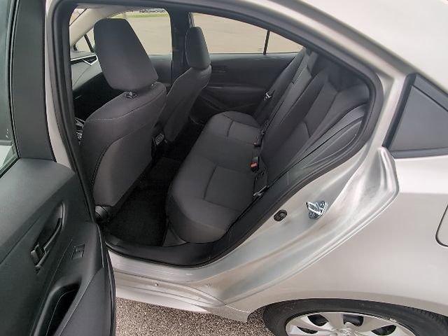 Used 2025 Toyota Corolla LE image 10