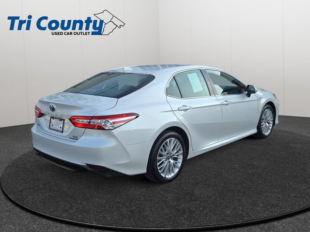 Certified 2020 Toyota Camry XLE w/ Sunroof Package FWD image 8