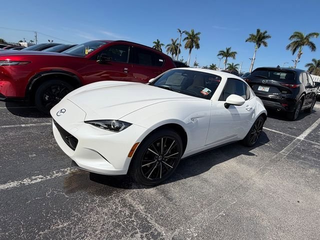 New 2026 MAZDA MX-5 Miata RF Grand Touring RWD image 3