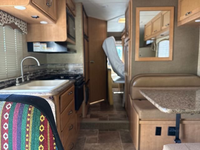 Used 2016 Ford E-450 and Econoline 450 Super Duty w/ Motorhome Prep Package RWD image 16