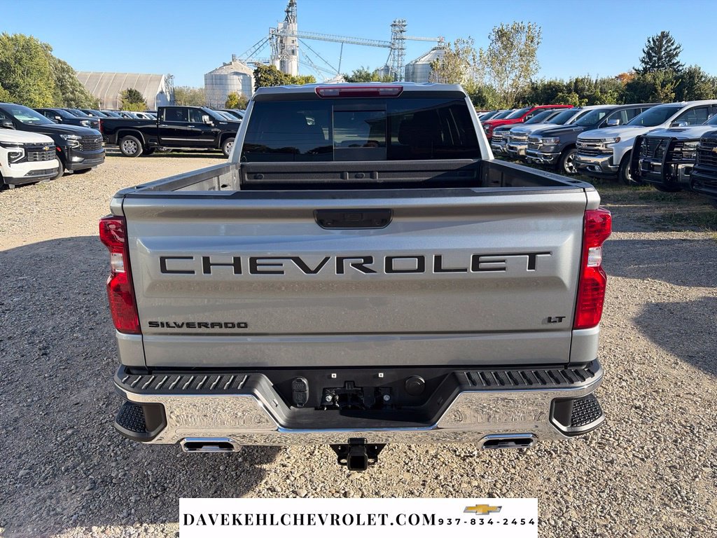 Used 2024 Chevrolet Silverado 1500 LT AWD/4WD image 6