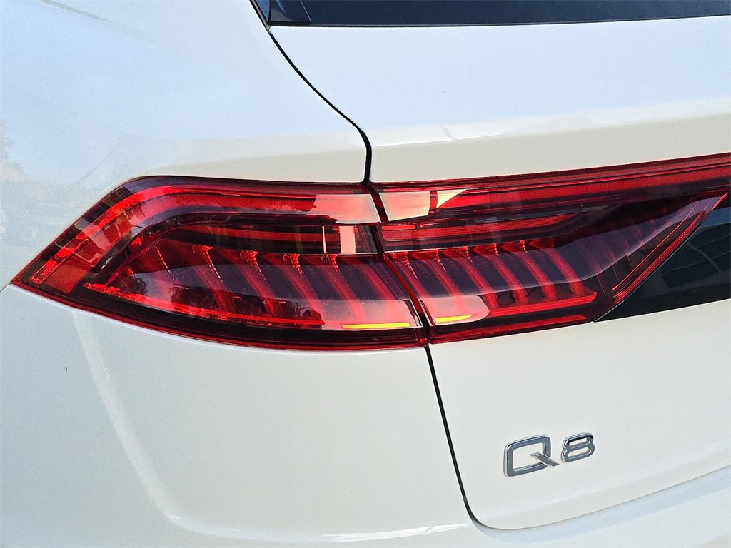Used 2020 Audi Q8 Premium w/ Convenience Package image 38