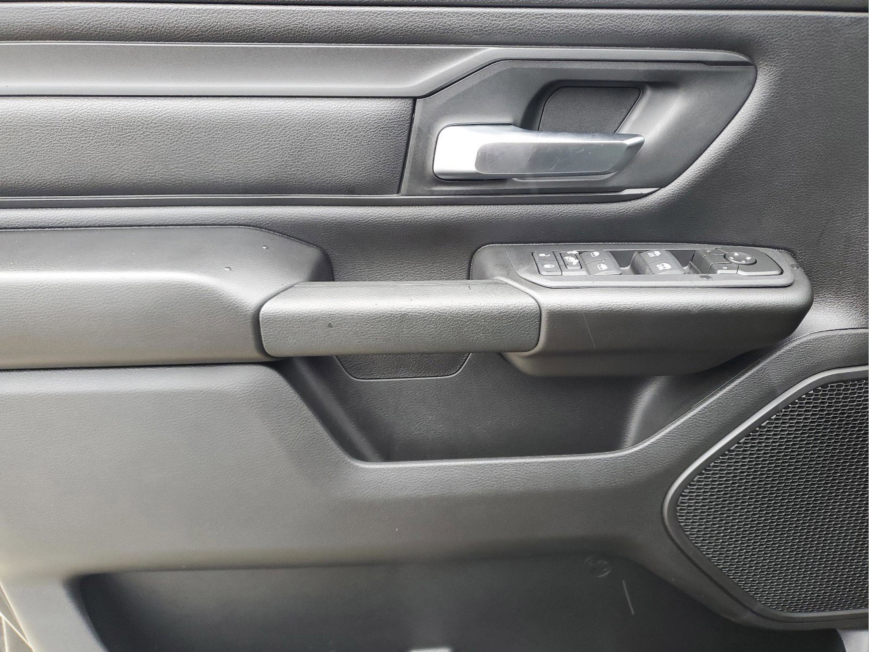 New 2026 RAM 1500 Express image 16