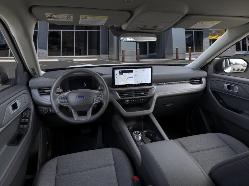 New 2026 Ford Explorer Active AWD/4WD image 9