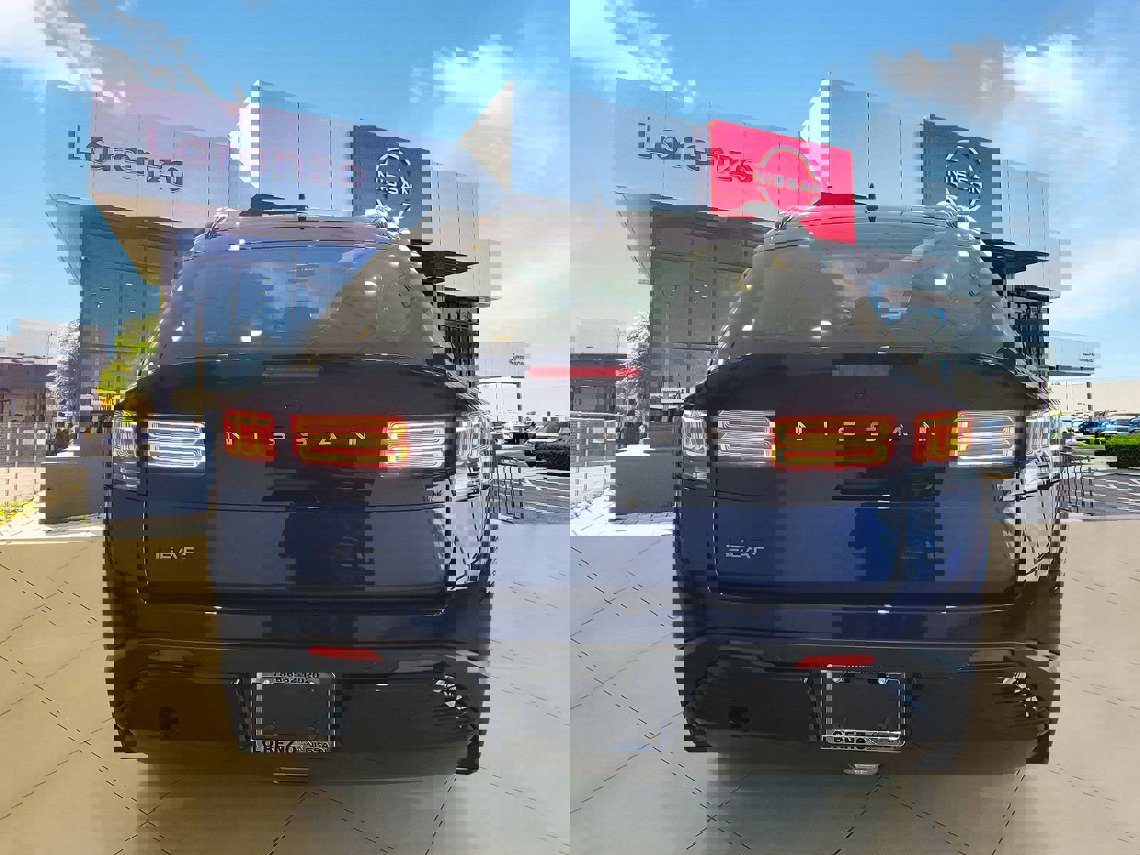 New 2026 Nissan Leaf Platinum+ w/ Cargo Package (Platinum+) image 5