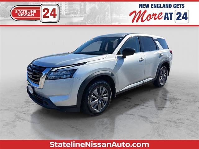 Certified 2023 Nissan Pathfinder S image 1