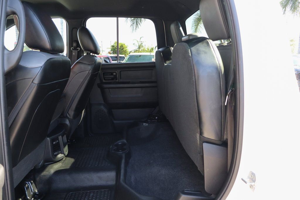 Used 2022 RAM 3500 Tradesman w/ Safety Group image 32