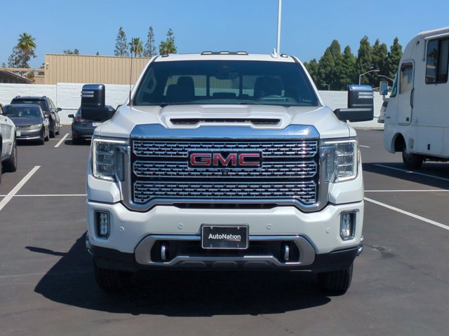 Used 2021 GMC Sierra 3500 Denali w/ Denali Ultimate Package AWD/4WD image 2