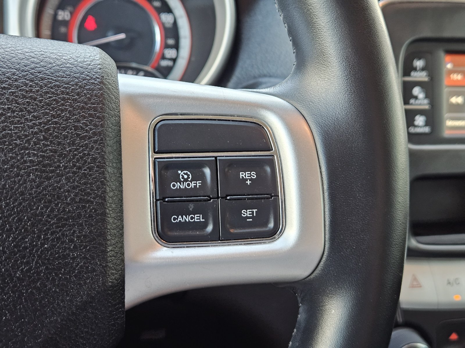 Used 2019 Dodge Journey SE w/ Connectivity Group FWD image 26