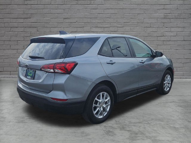 Used 2024 Chevrolet Equinox LS w/ LS Convenience Package FWD image 6