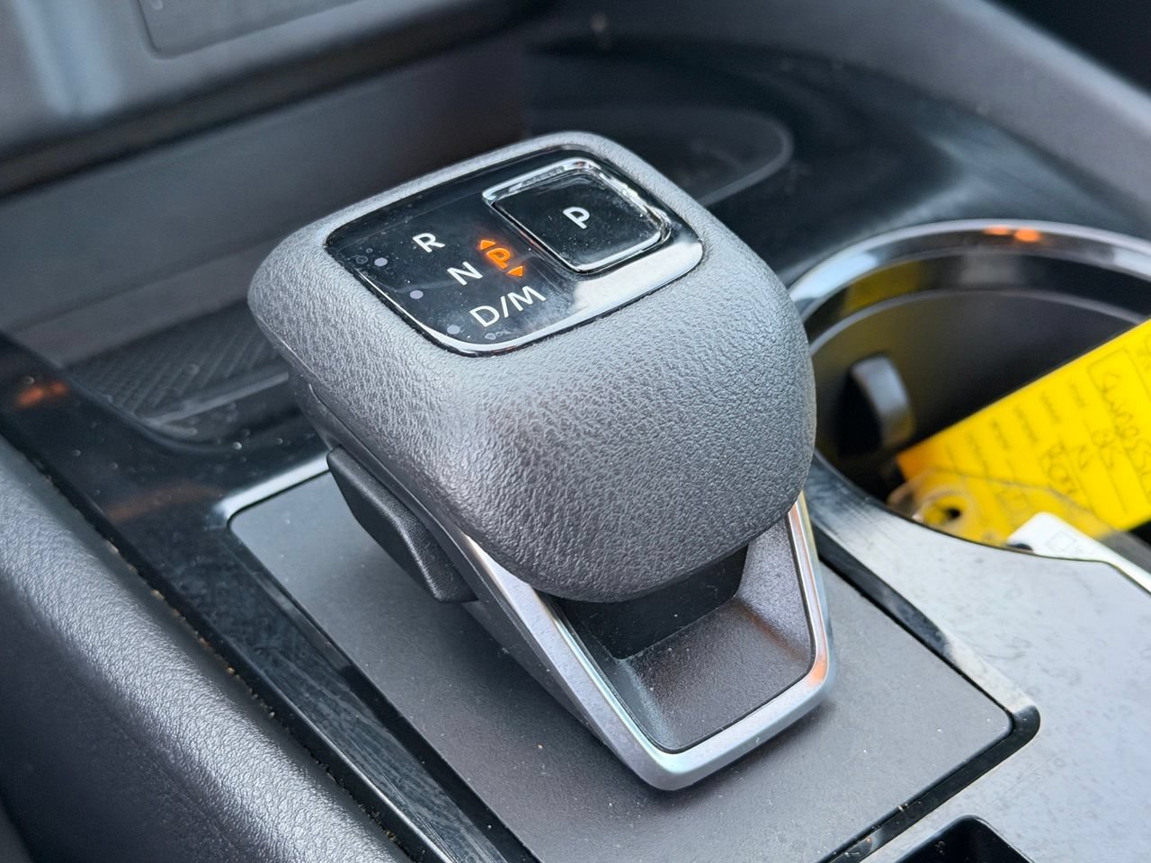 Certified 2025 Nissan Rogue SV FWD image 20