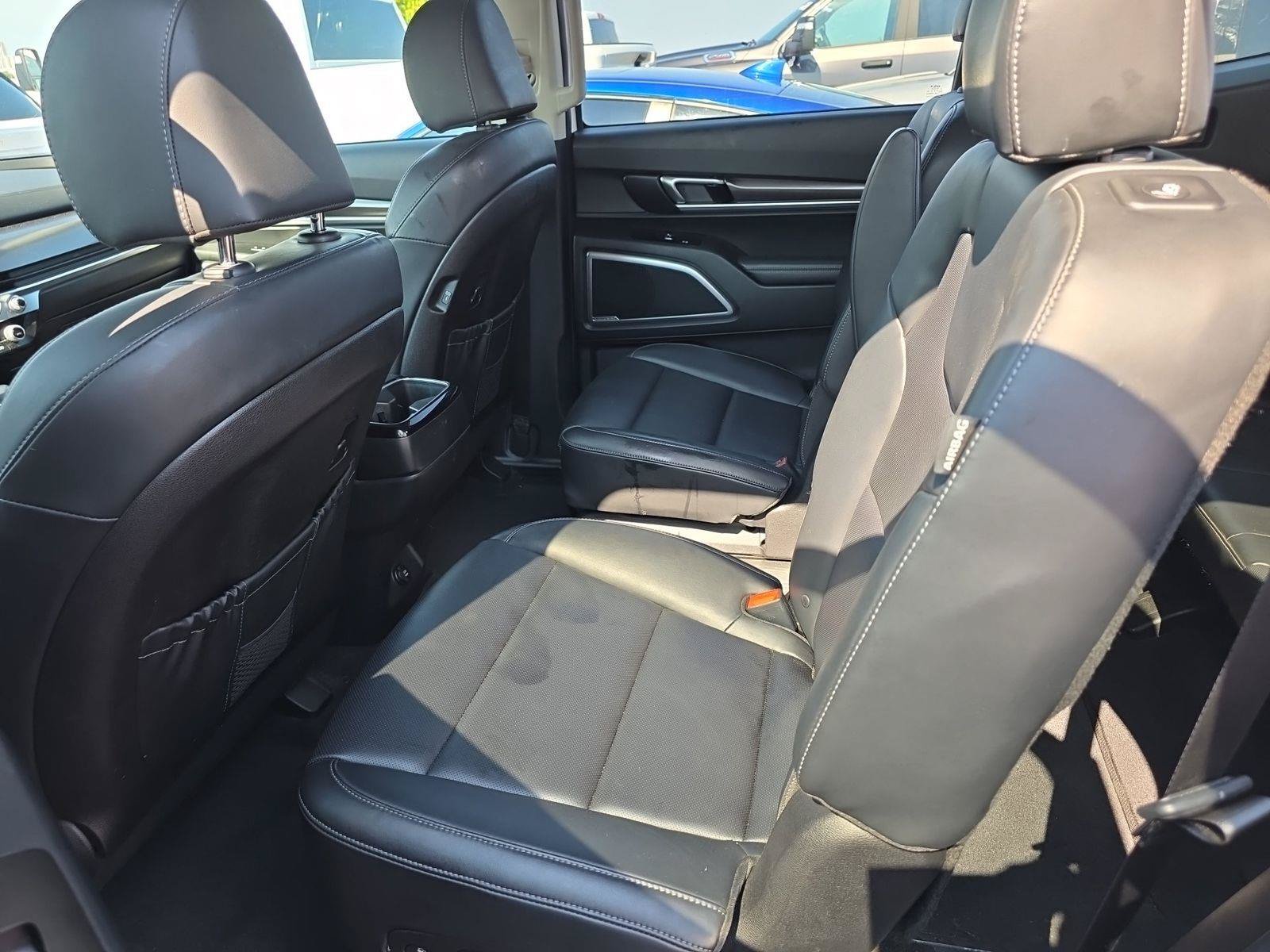 Used 2025 Kia Telluride S AWD/4WD image 5