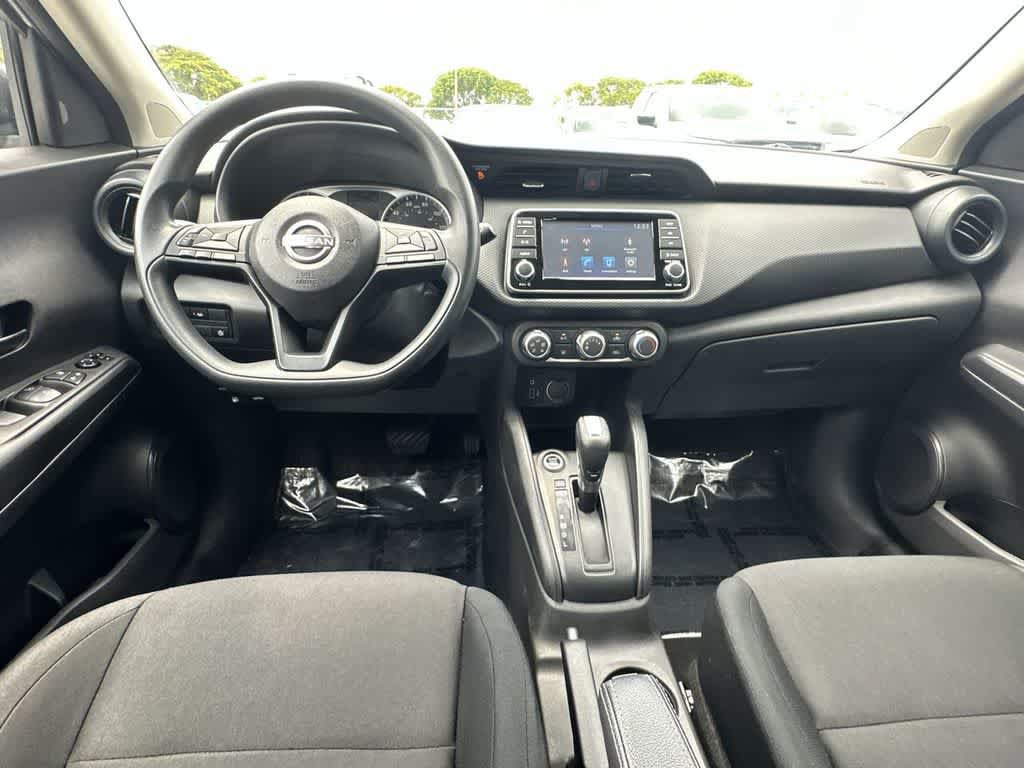 Used 2024 Nissan Kicks S FWD image 17
