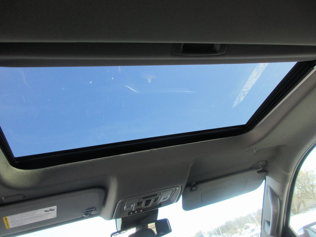 New 2026 GMC Sierra 1500 SLT w/ SLT Premium Plus Package image 15