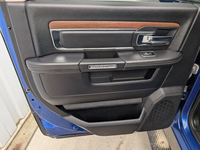Used 2015 RAM 2500 Laramie w/ Convenience Group image 24