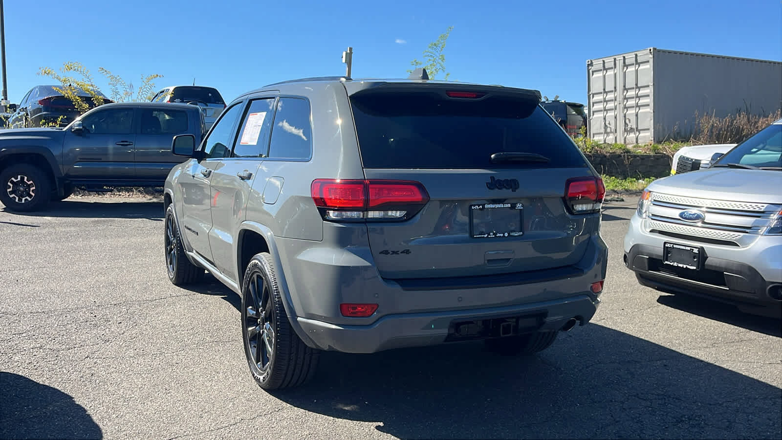 Used 2021 Jeep Grand Cherokee Laredo X AWD/4WD image 6