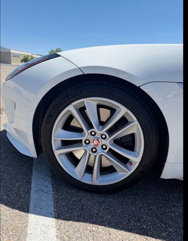 Used 2016 Jaguar F-TYPE S AWD/4WD image 9