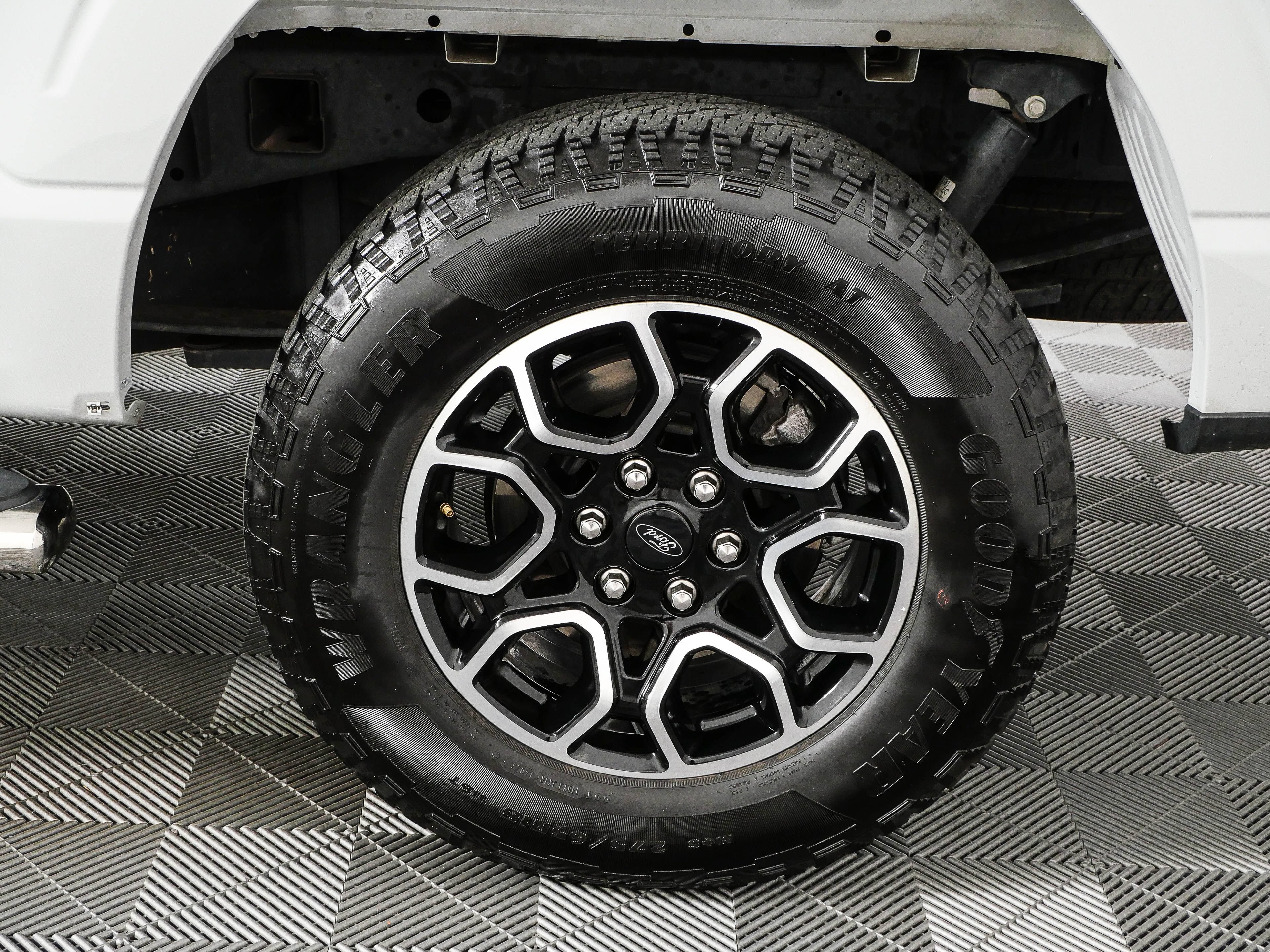 Used 2023 Ford F150 XL w/ STX Appearance Package AWD/4WD image 33