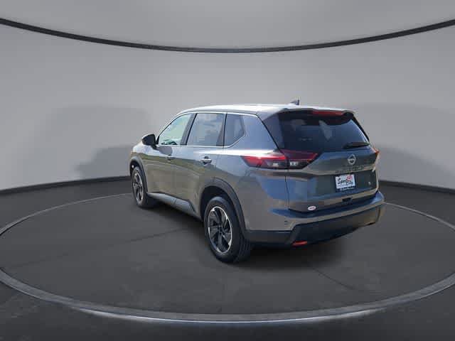 Used 2024 Nissan Rogue SV FWD image 6