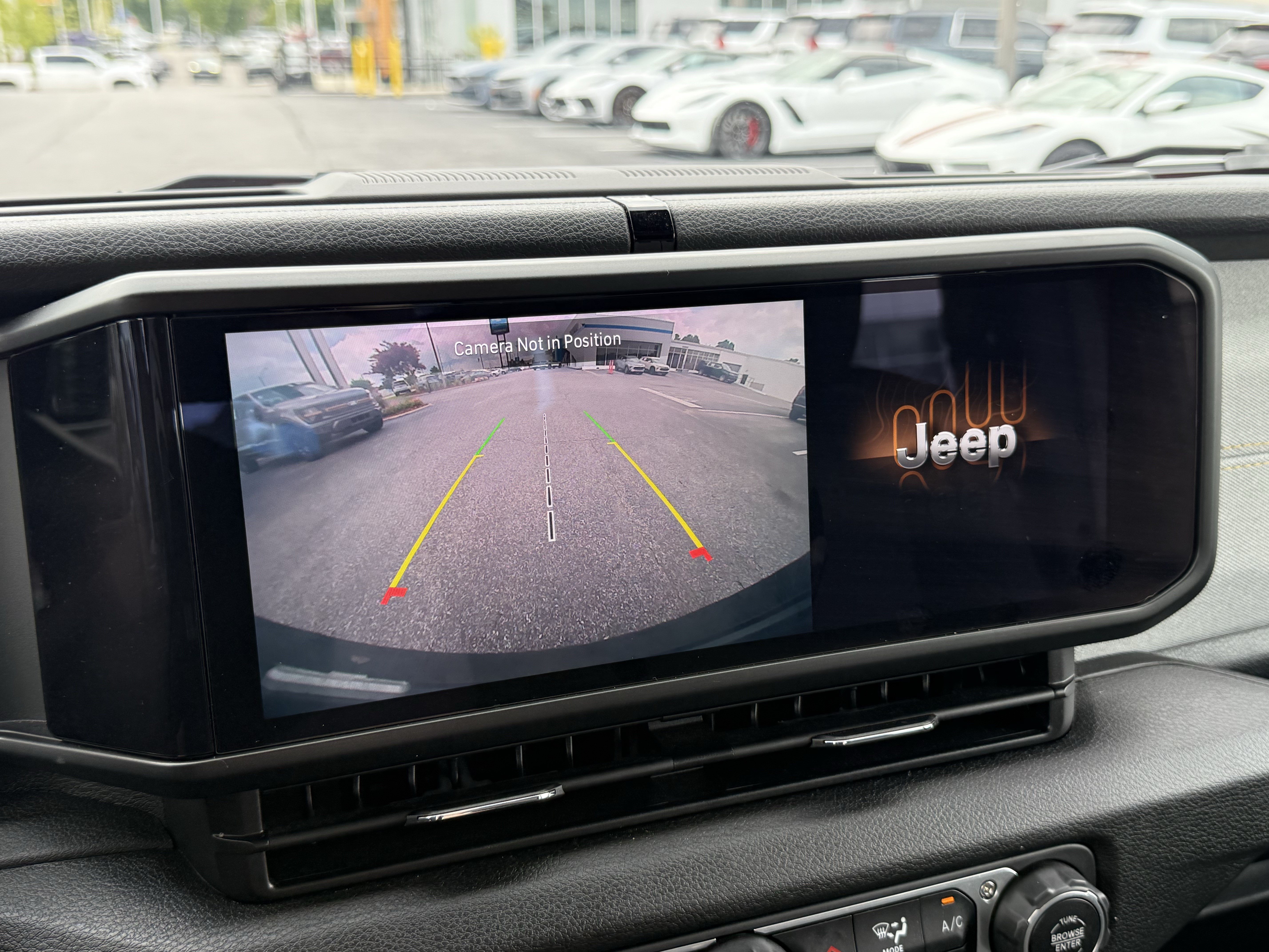 Used 2024 Jeep Wrangler Sport AWD/4WD image 23