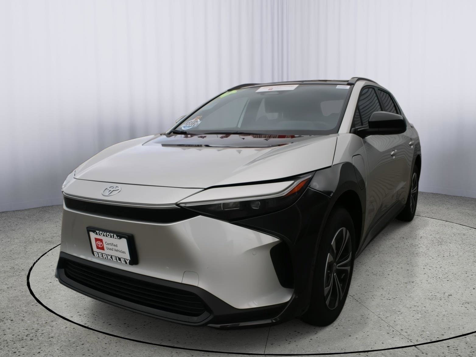 Certified 2024 Toyota bZ4X XLE image 4