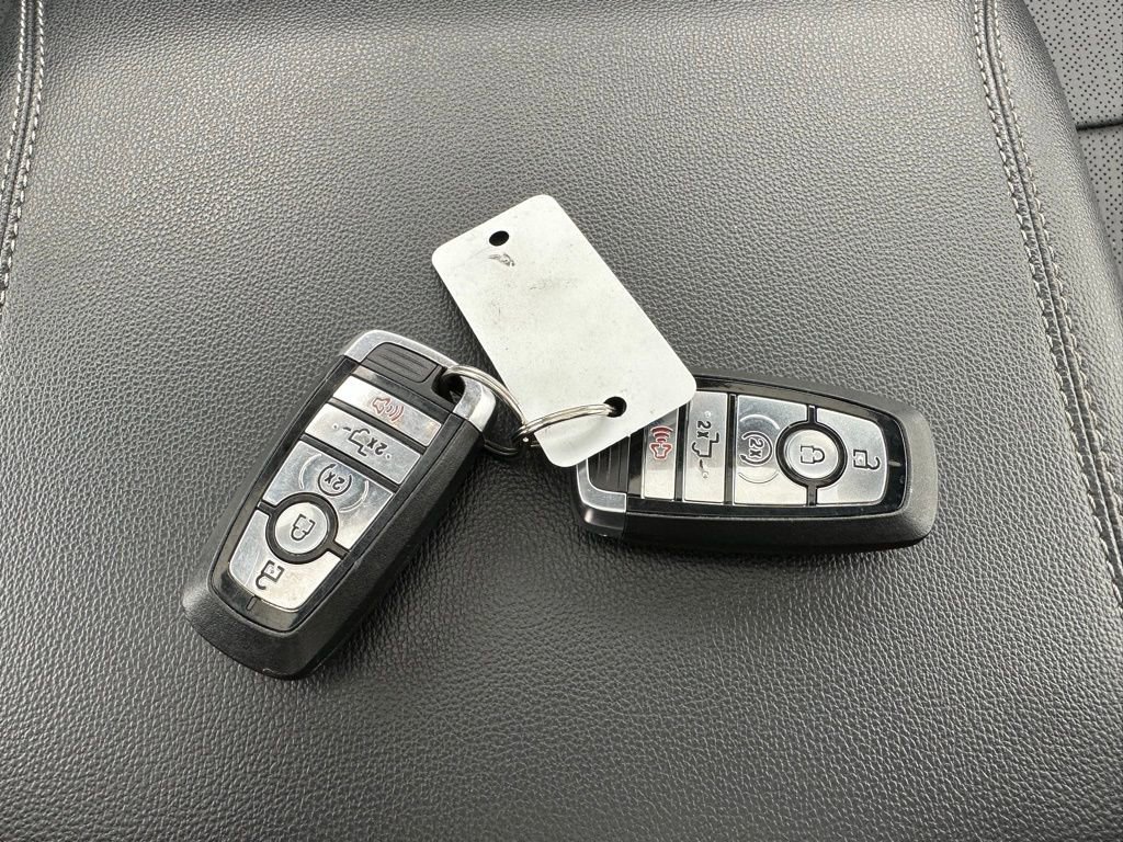 Used 2024 Ford F150 Lariat w/ Equipment Group 502A High image 12