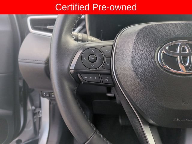 Used 2025 Toyota Corolla Cross XLE FWD image 17