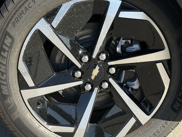 New 2026 Chevrolet Equinox EV LT image 9