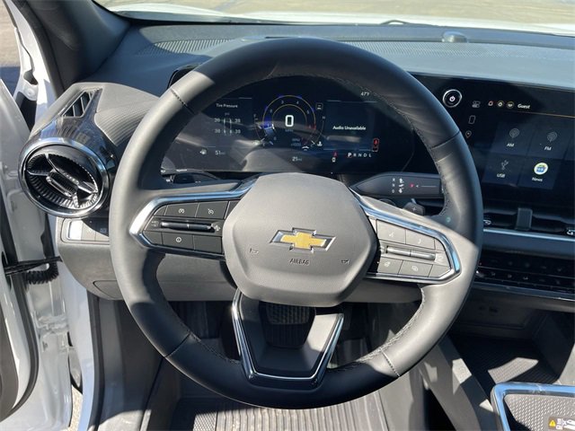 New 2026 Chevrolet Equinox LT w/ Convenience Package II image 14