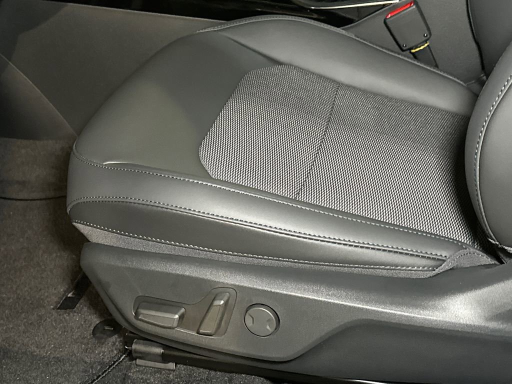 New 2026 Kia Niro Wind image 21