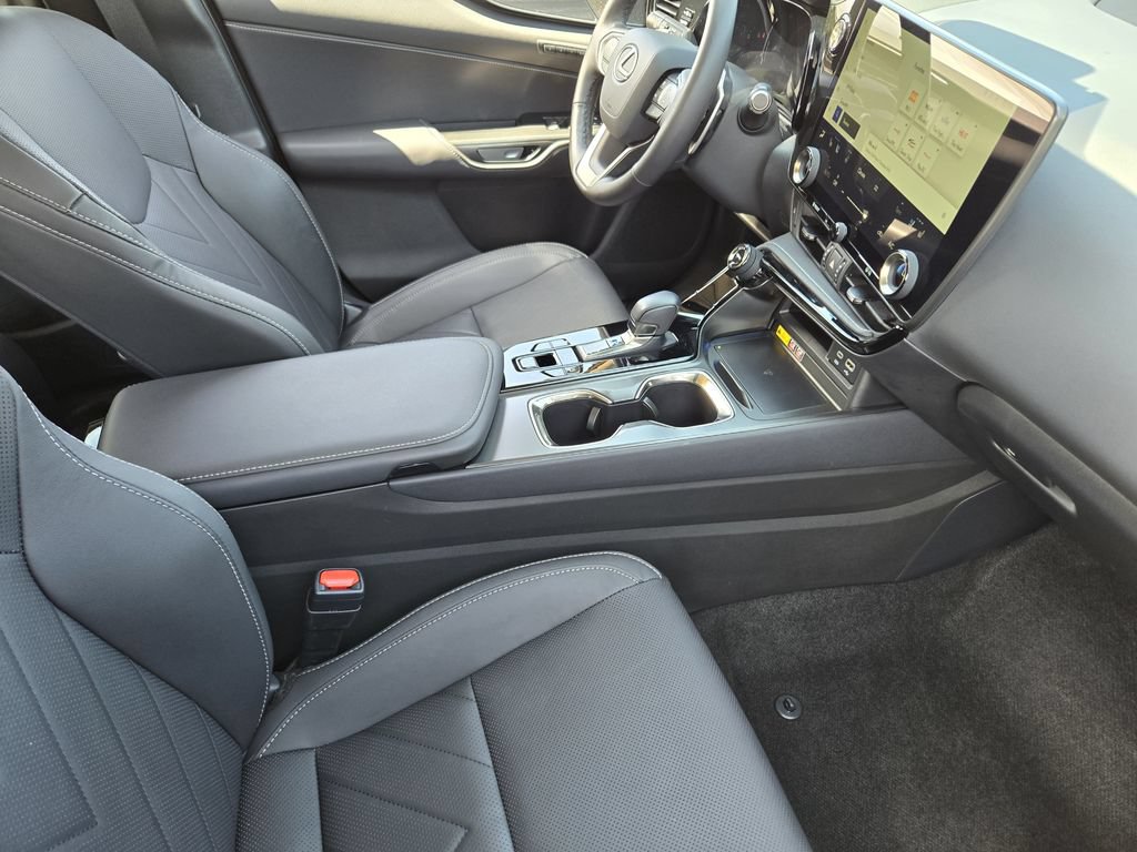 Used 2025 Lexus NX 350 AWD w/ Cold Area Package image 17