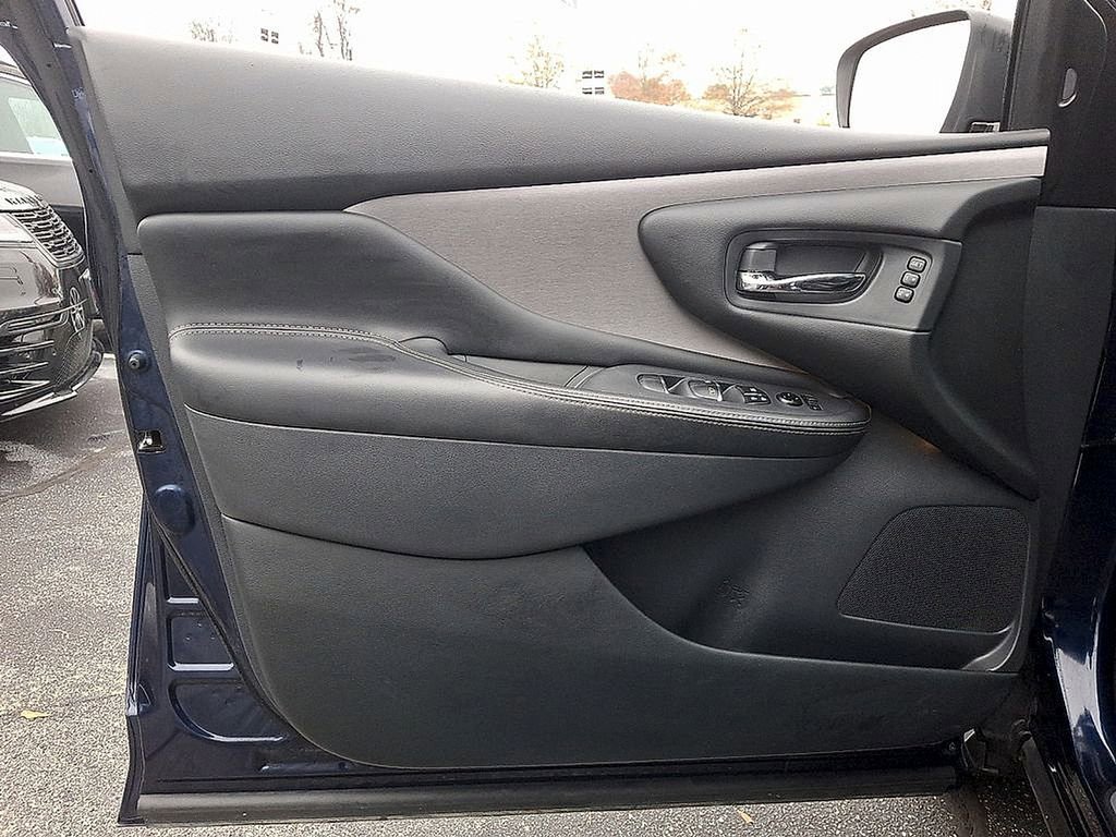 Used 2023 Nissan Murano SL AWD/4WD image 12