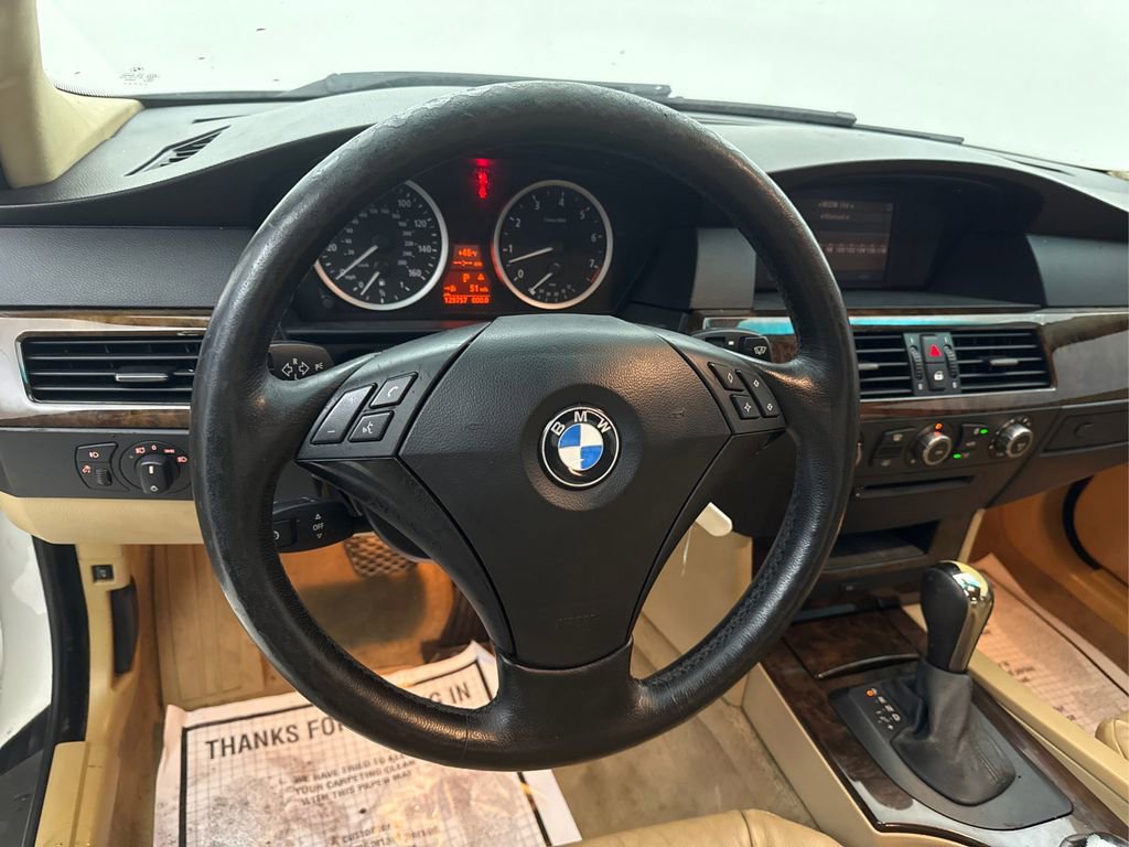 Used 2006 BMW 525i Sedan image 36