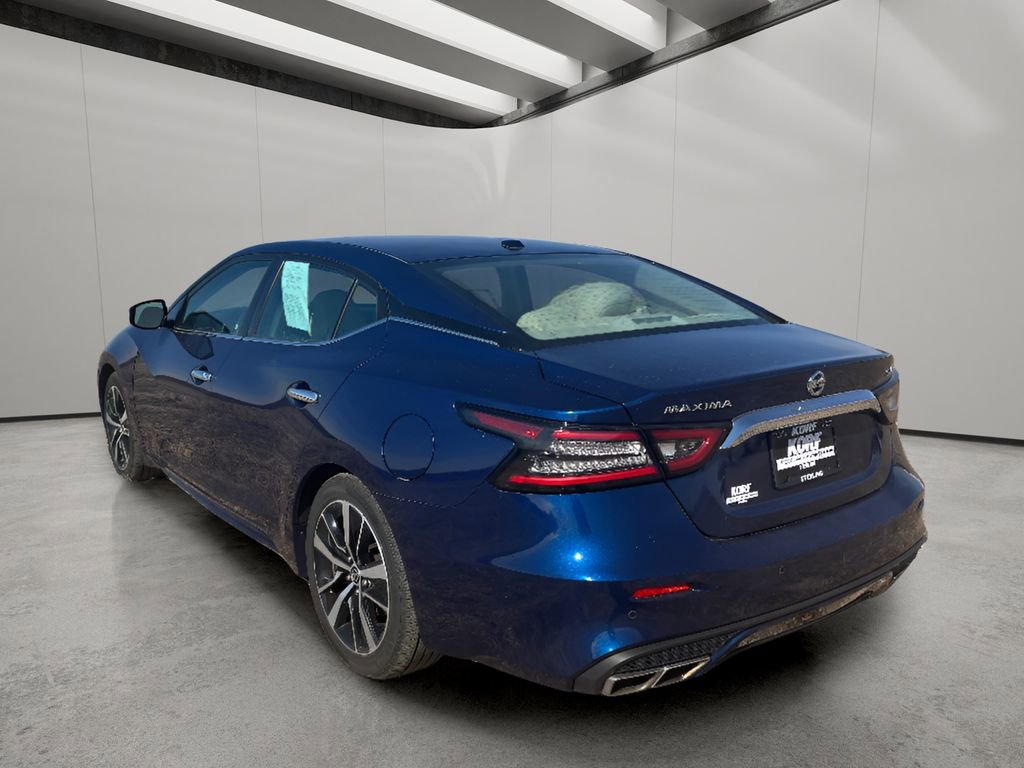 Used 2021 Nissan Maxima 3.5 SV w/ Floor Mat Group FWD image 4