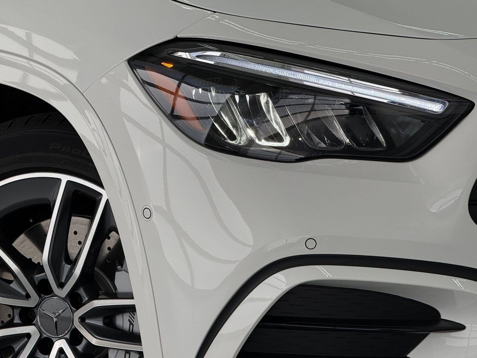 New 2026 Mercedes-Benz GLA 35 AMG 4MATIC image 10