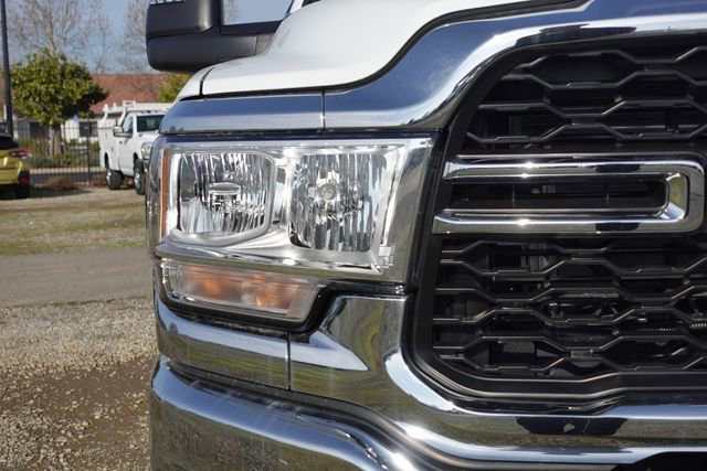 New 2024 RAM 2500 Tradesman w/ Chrome Appearance Group image 5