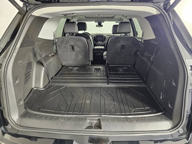 Used 2019 Chevrolet Traverse Premier w/ Redline Edition AWD/4WD image 7