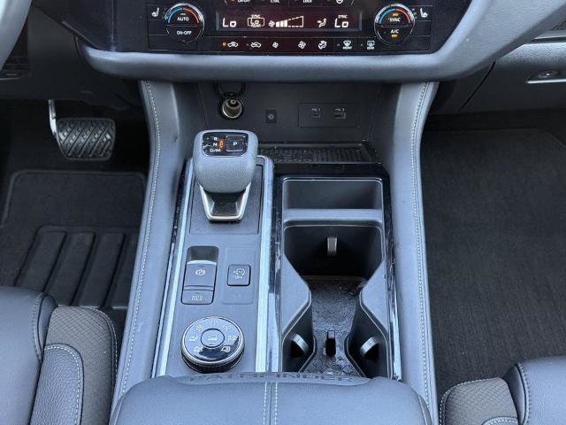 Certified 2025 Nissan Pathfinder SL AWD/4WD image 4