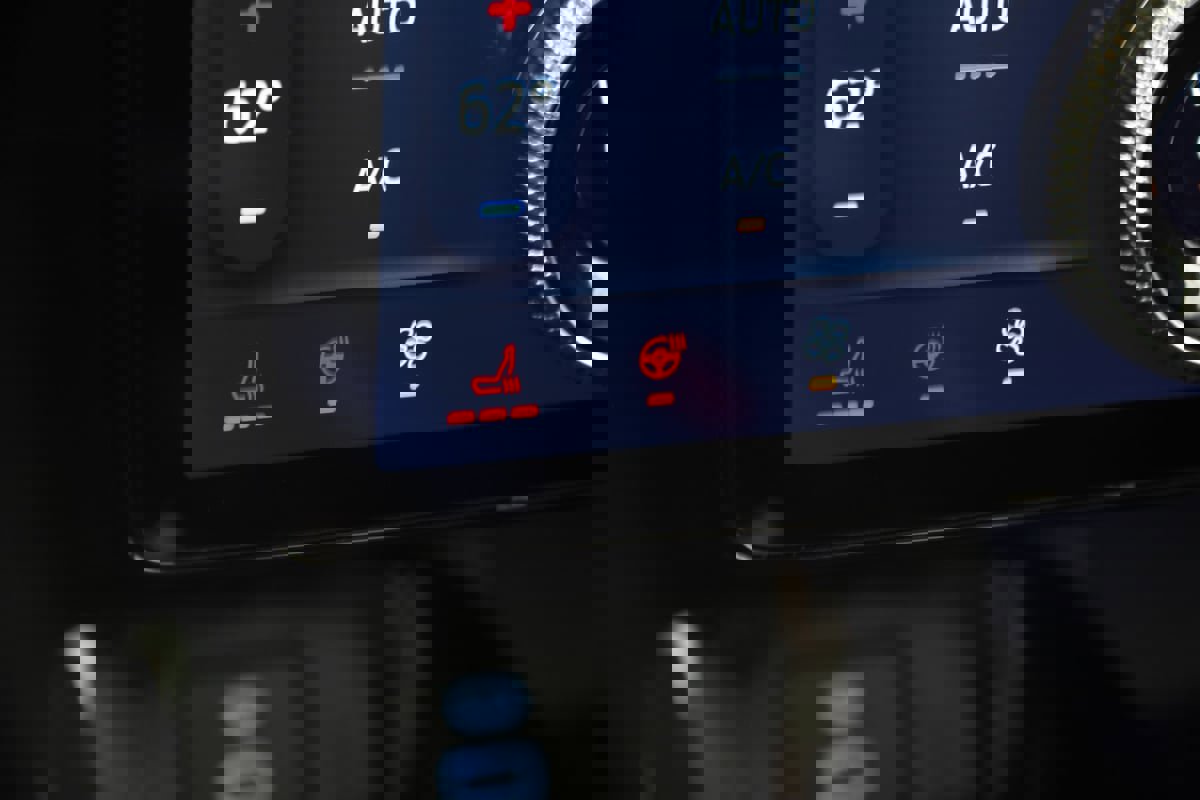 Used 2021 Ford Mustang Mach-E Premium image 8