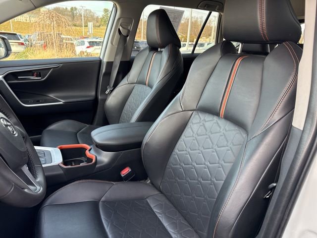 Used 2024 Toyota RAV4 Adventure image 25