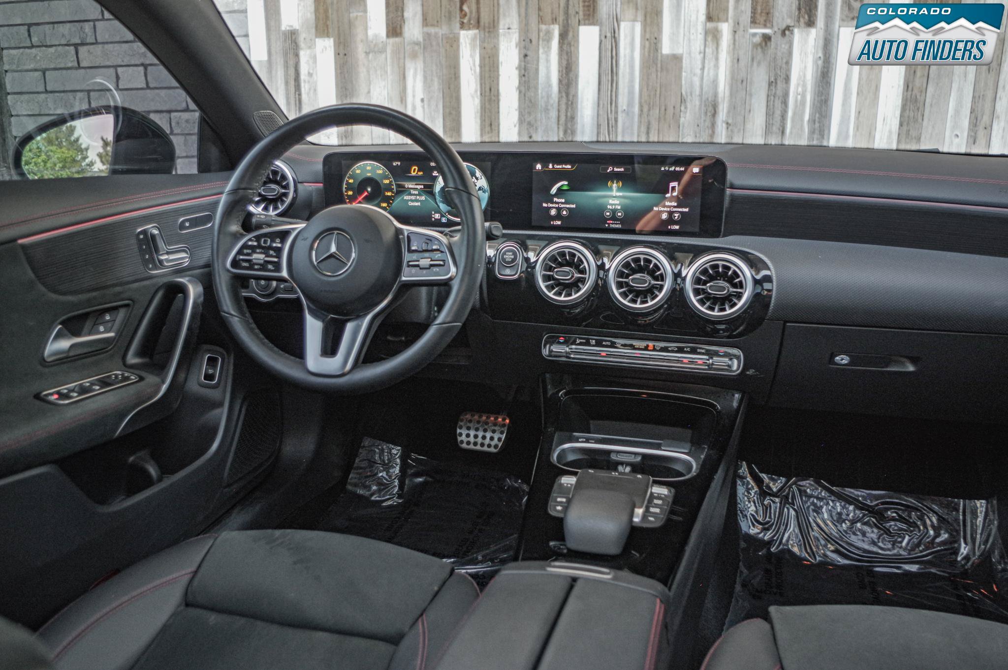Used 2023 Mercedes-Benz CLA 250 4MATIC image 16