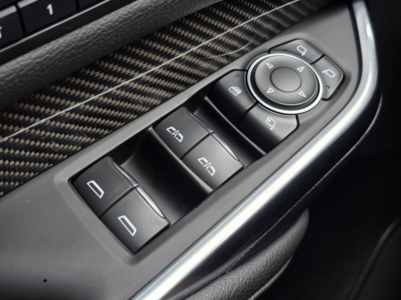 Used 2019 Cadillac XT4 Sport w/ Cold Weather Package image 32