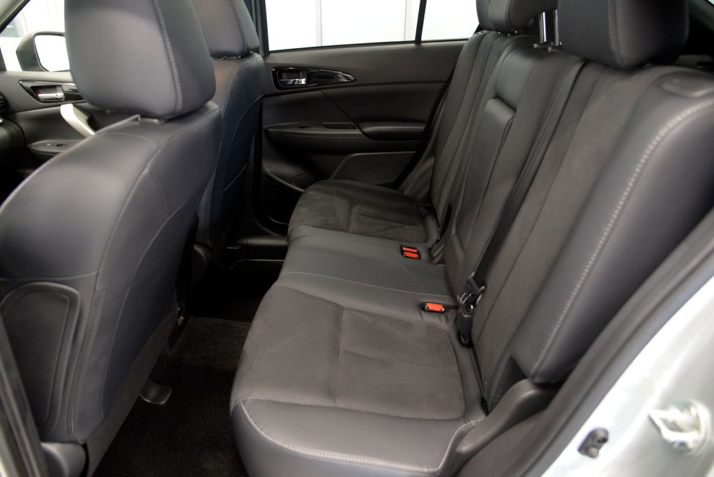 Used 2023 Mitsubishi Eclipse Cross SE image 29