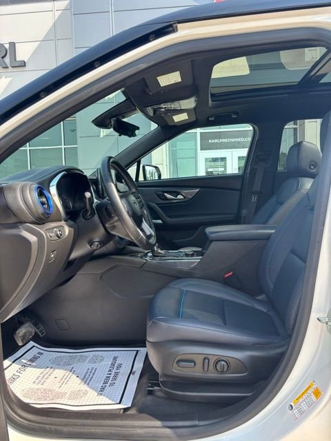 Certified 2023 Chevrolet Blazer RS w/ Driver Confidence II Package image 11