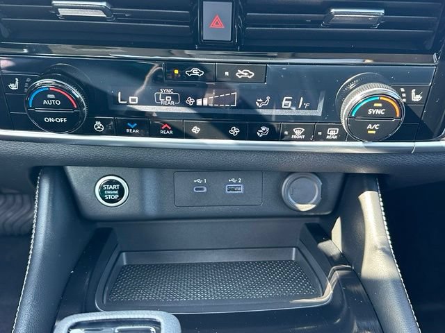 Certified 2023 Nissan Rogue SL w/ SL Premium Package AWD/4WD image 38
