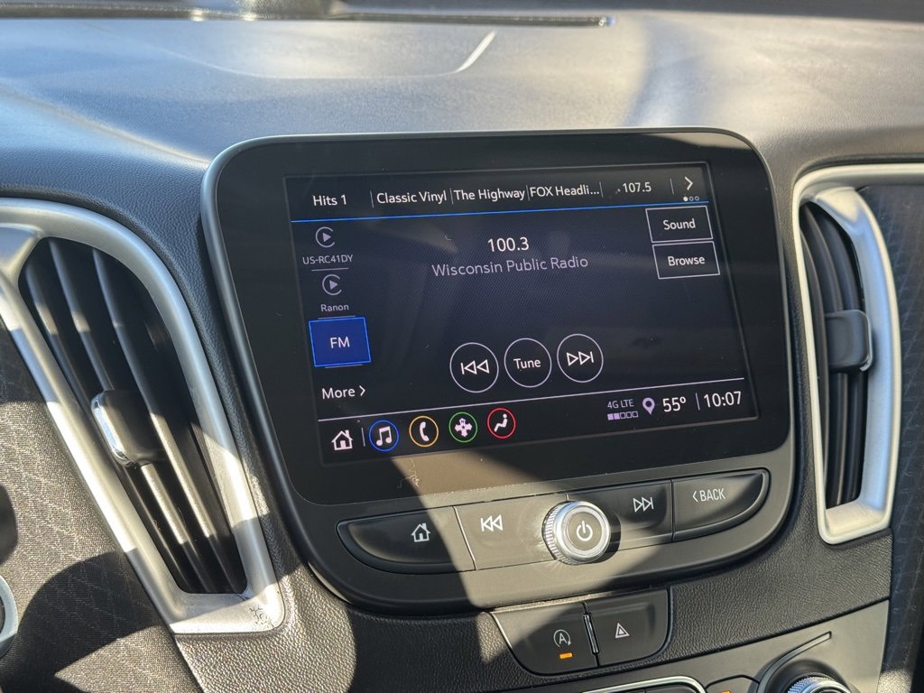 Used 2024 Chevrolet Malibu LT image 14